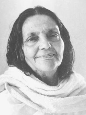 Śri Anandamaji Ma 007.jpg